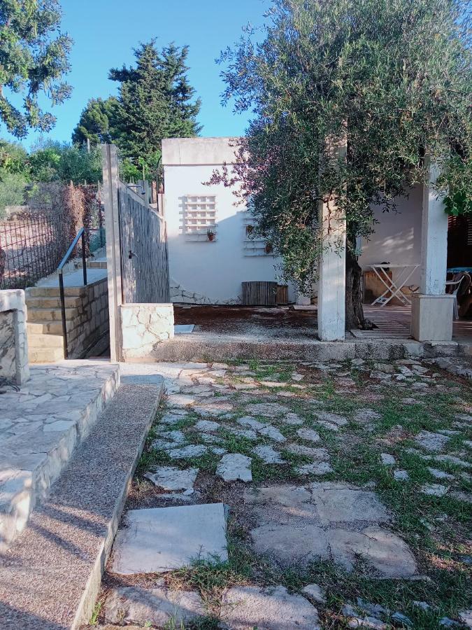 Casa Del Carrubo Villa Vieste Exterior foto